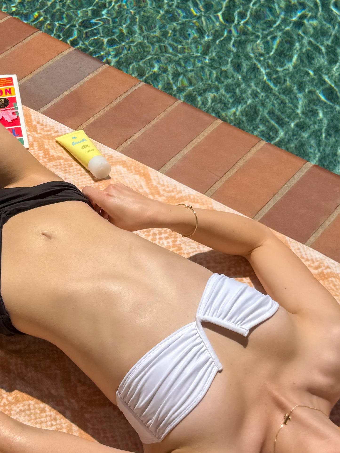 Sorrento Bandeau Top